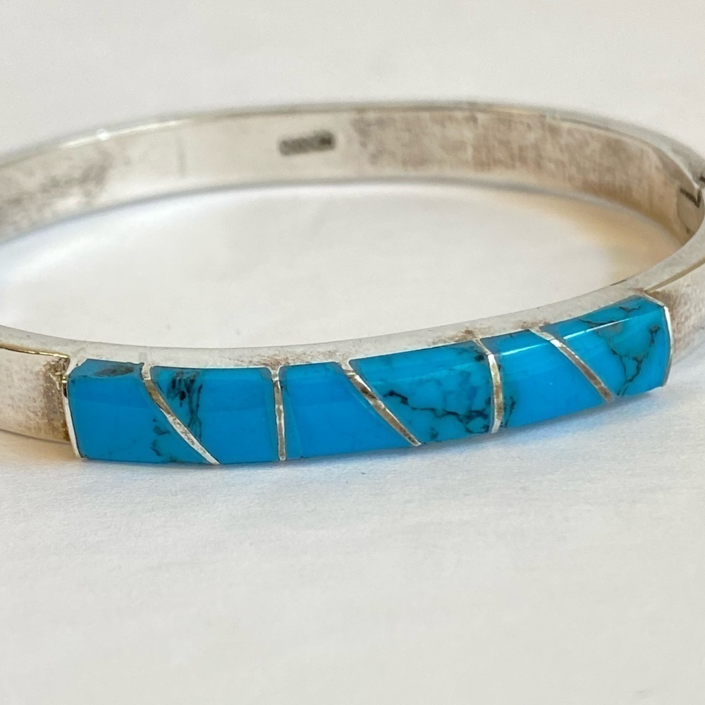 Vintage Turquoise Bangle Bracelet Mexico Silver Hinged Coastal Cowgirl Southwest - Picture 3 of 11